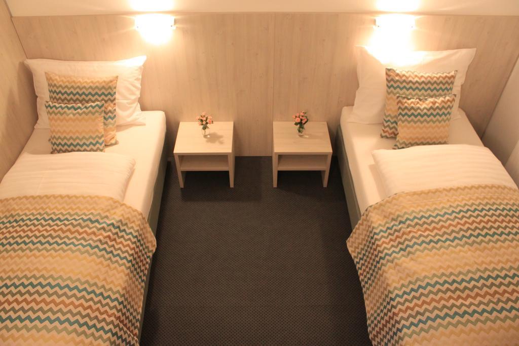 Best Sleep Hotel Spielberg Bei Knittelfeld Εξωτερικό φωτογραφία