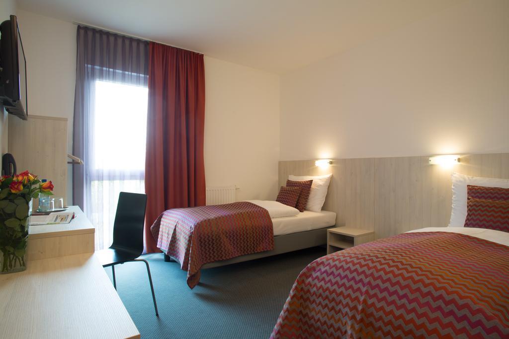 Best Sleep Hotel Spielberg Bei Knittelfeld Εξωτερικό φωτογραφία